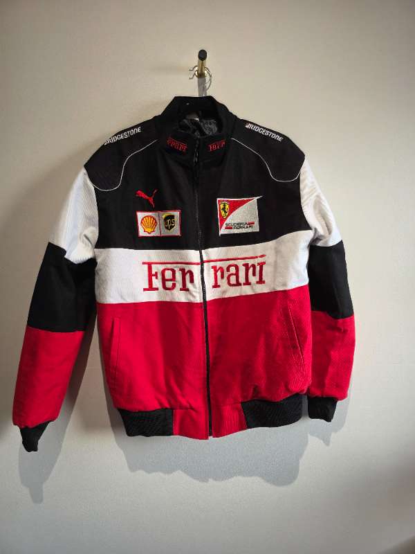 Ferrari jakki