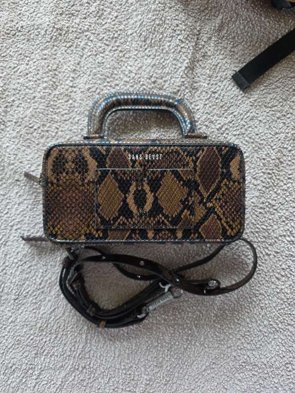 Sans beast purse