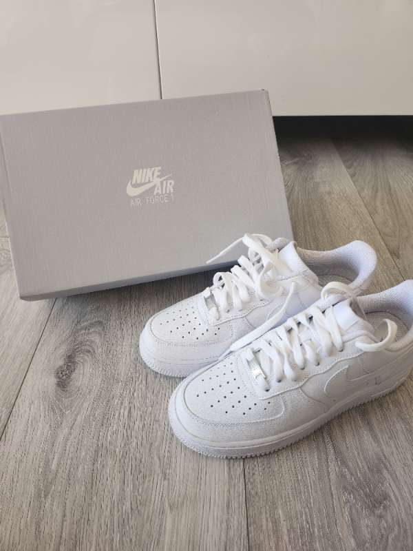 Nike Air Force 1
