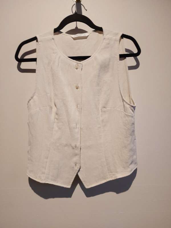 vesti STRADIVARIUS NÝTT