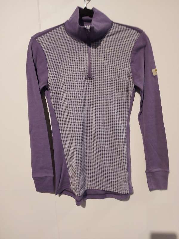 Janus peysa ónotað