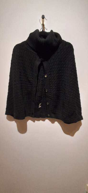 Black knitted poncho