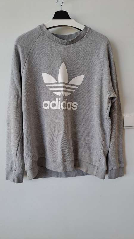 Adidas peysa grá L