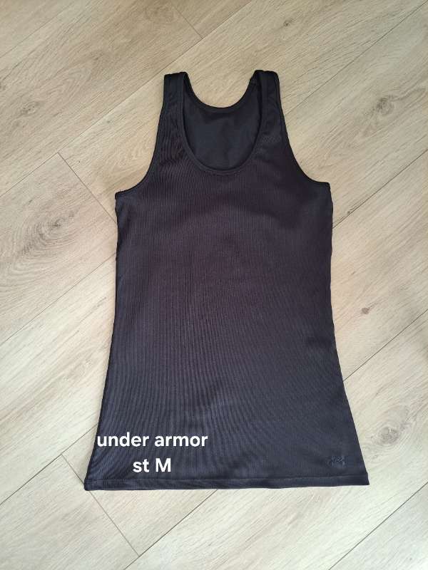 Under armor svartur