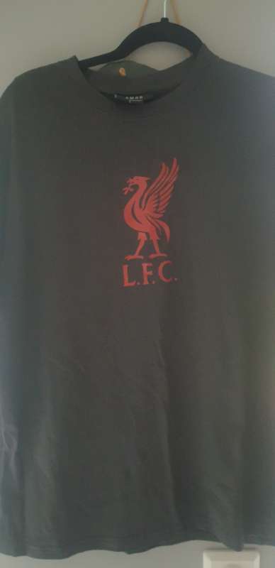 Liverpool bolur