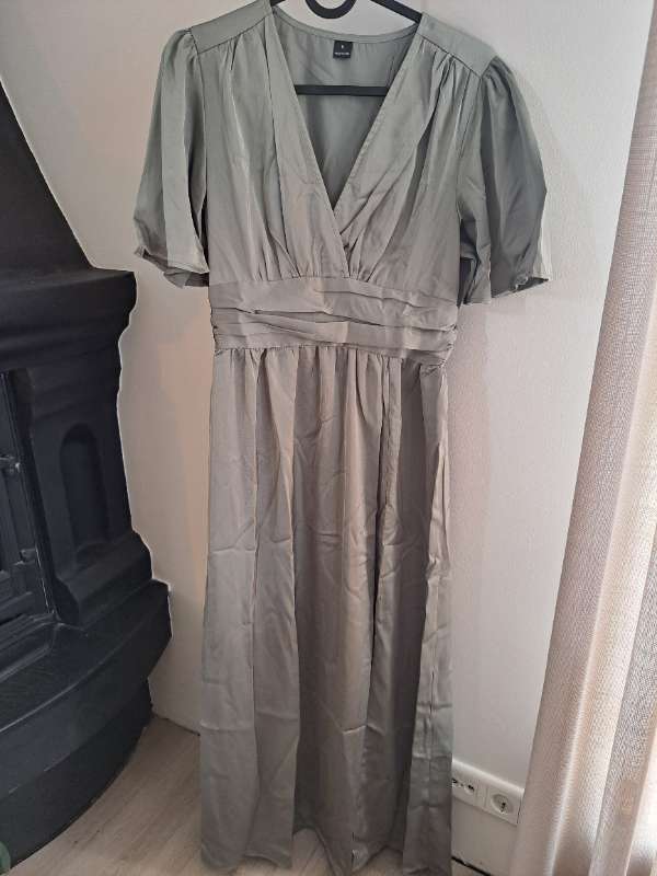 Kjóll grænn