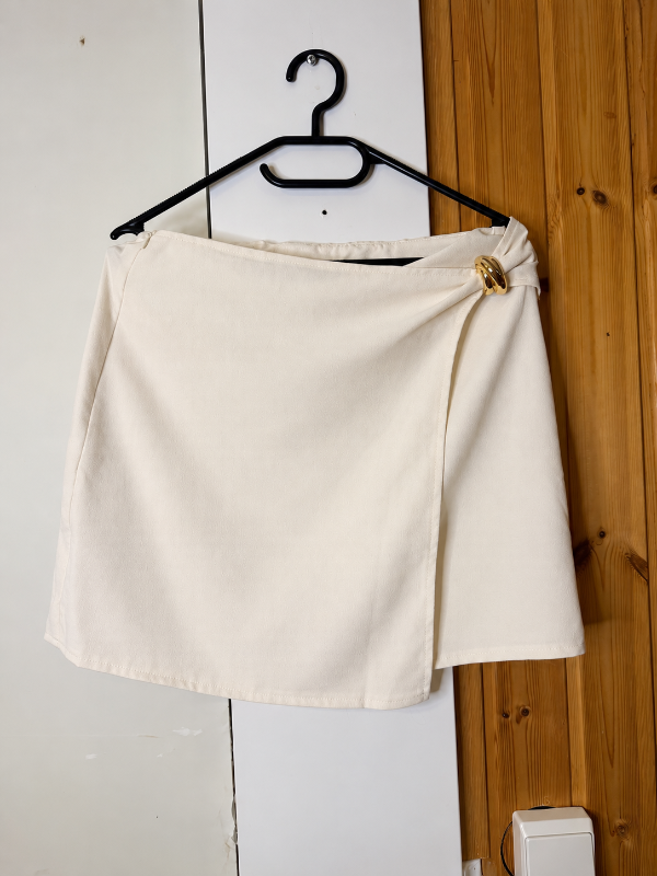 Cream skirt