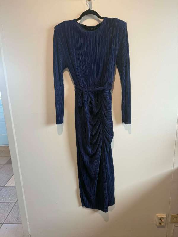 Blár síðkjóll