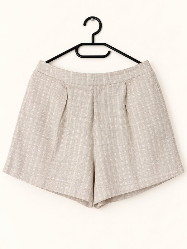 Linen shorts