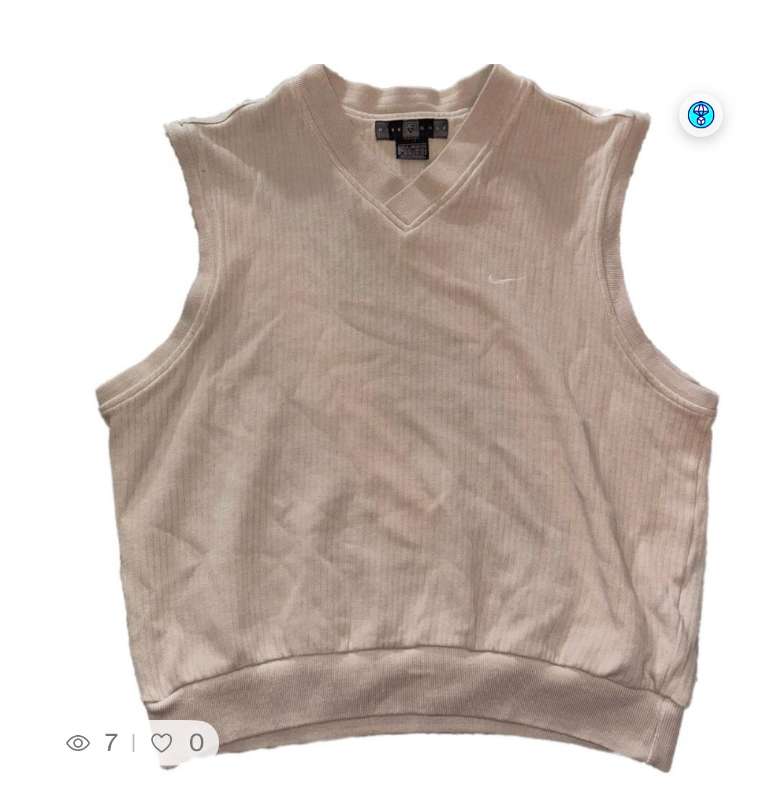 Nike Vesti
