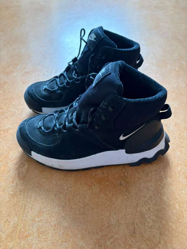 Nike City Boots