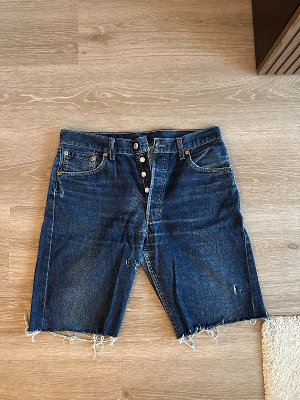 Levi's vintage jorts dökkar
