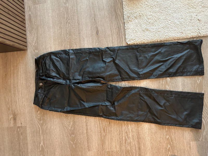 pleður buxur