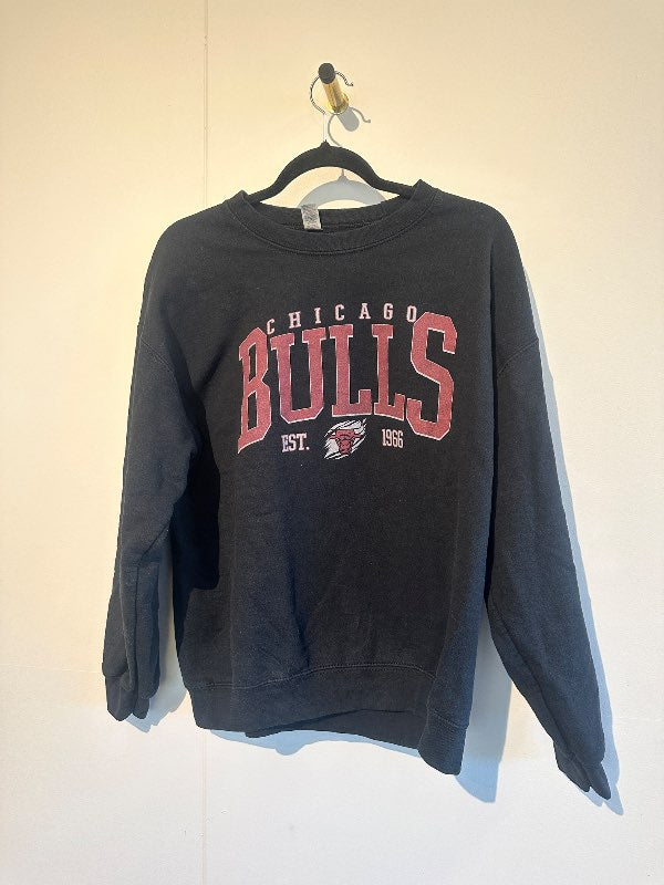 Bulls sweater