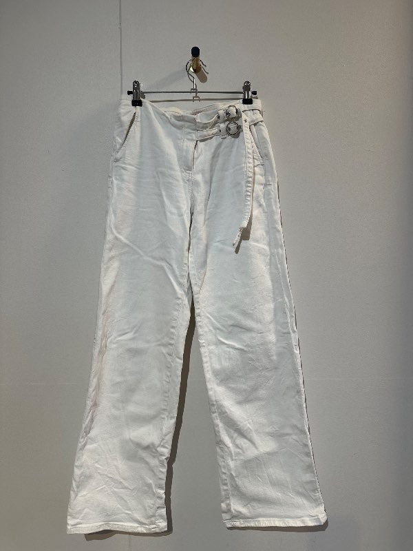 Gina tricot hvítar buxur