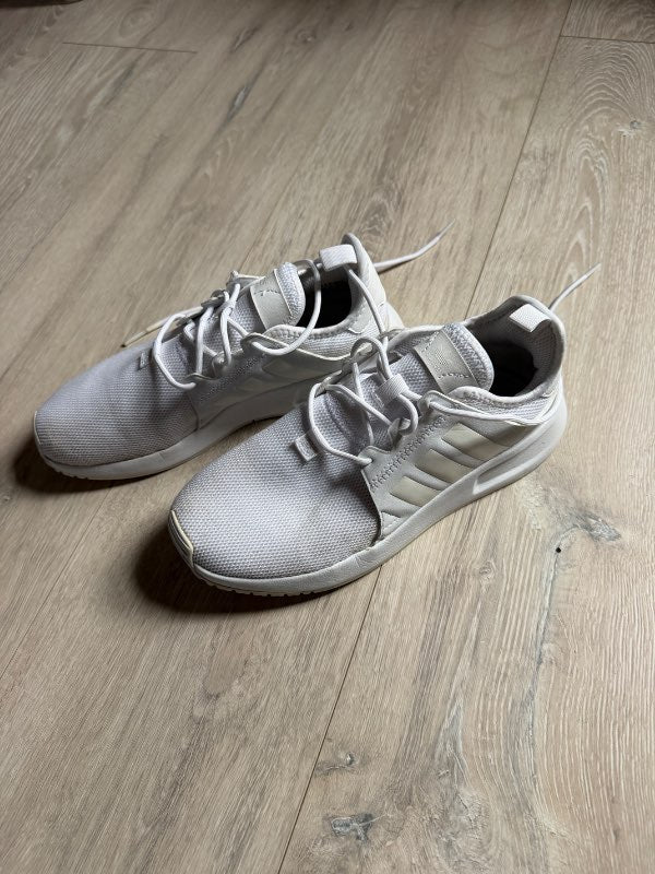 Adidas strigaskór
