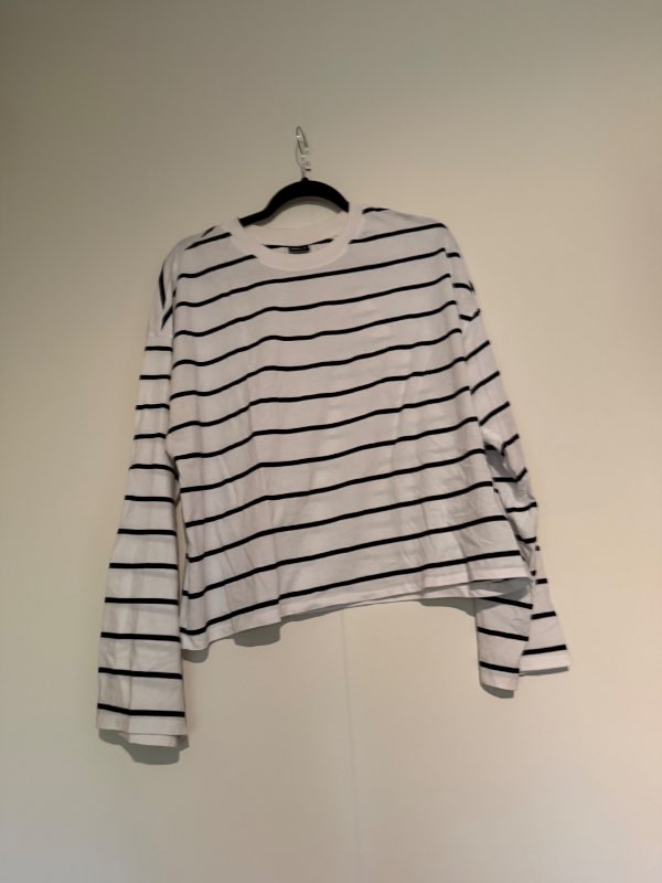 Röndótt peysa Gina Tricot
