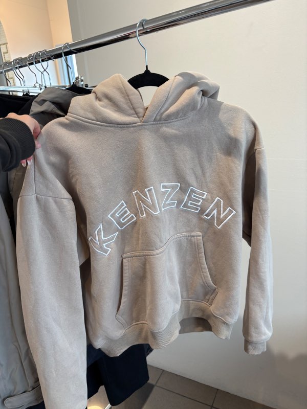 Kenzen hettupeysa