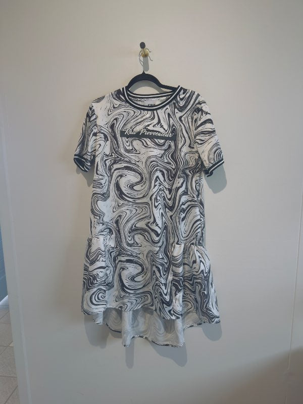 Marble dress
