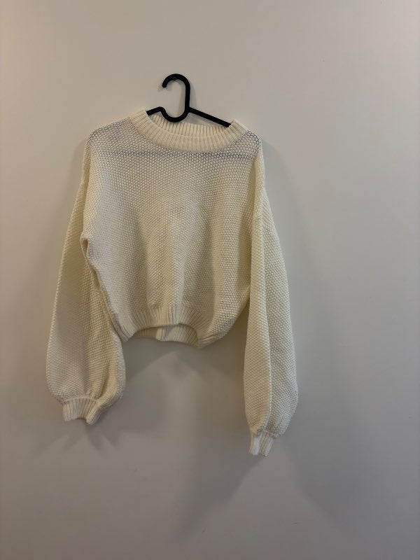 Peysa hvít