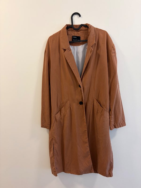 trench coat Bershka