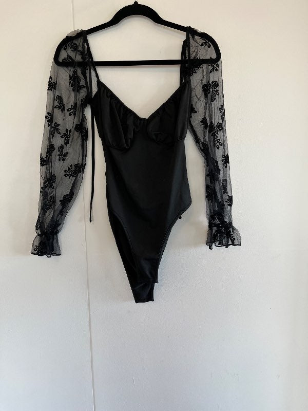 Siðerma svartur og mesh bolur