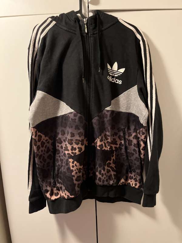 ADIDAS svört rennd hettupeysa