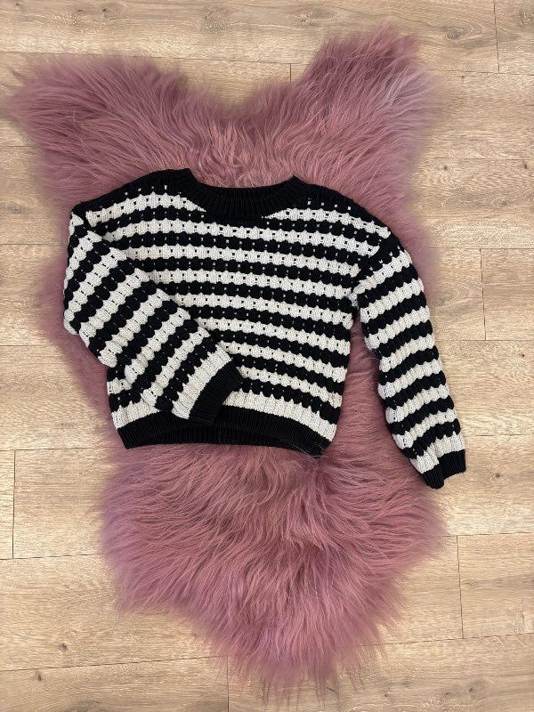 Black&White Sweater