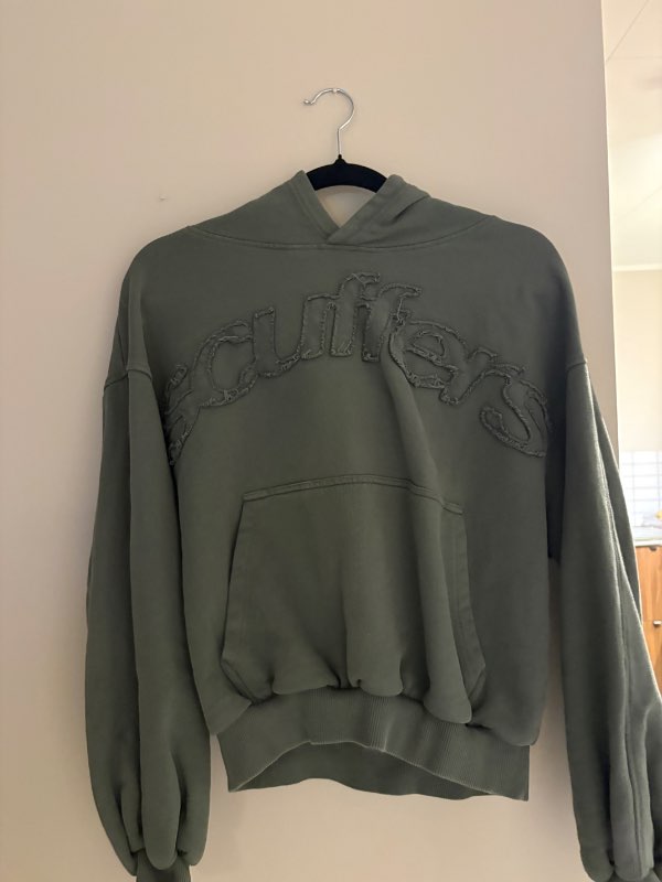 Scuffers peysa