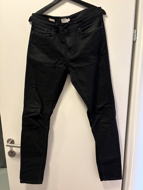 Topman buxur svartar