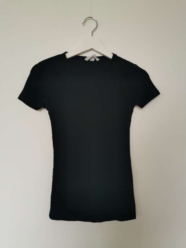 HM Black Tshirt