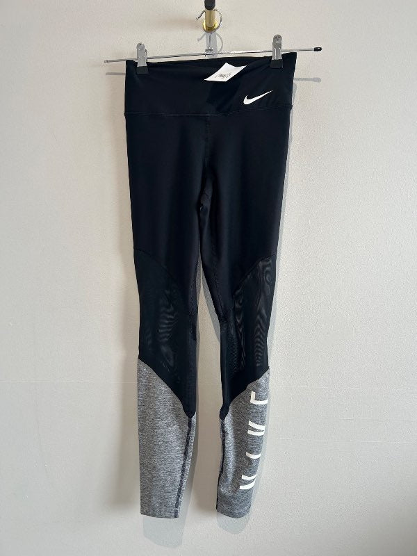 Nike íþróttaleggings*