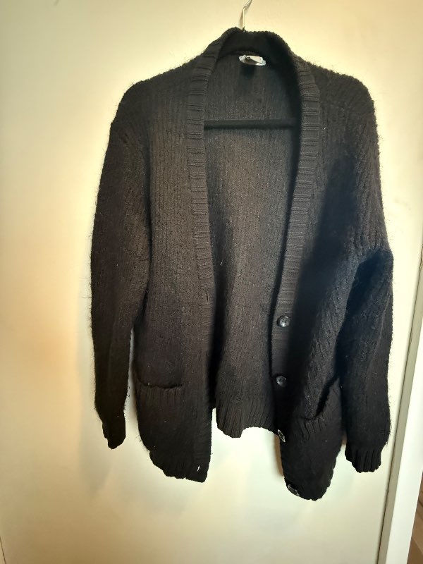 Svört cardigan