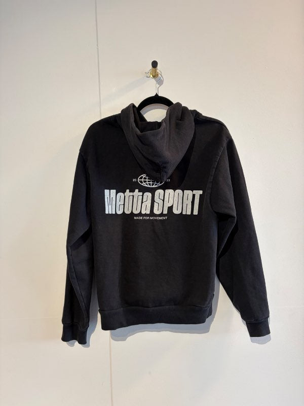 Metta sport hettupeysa