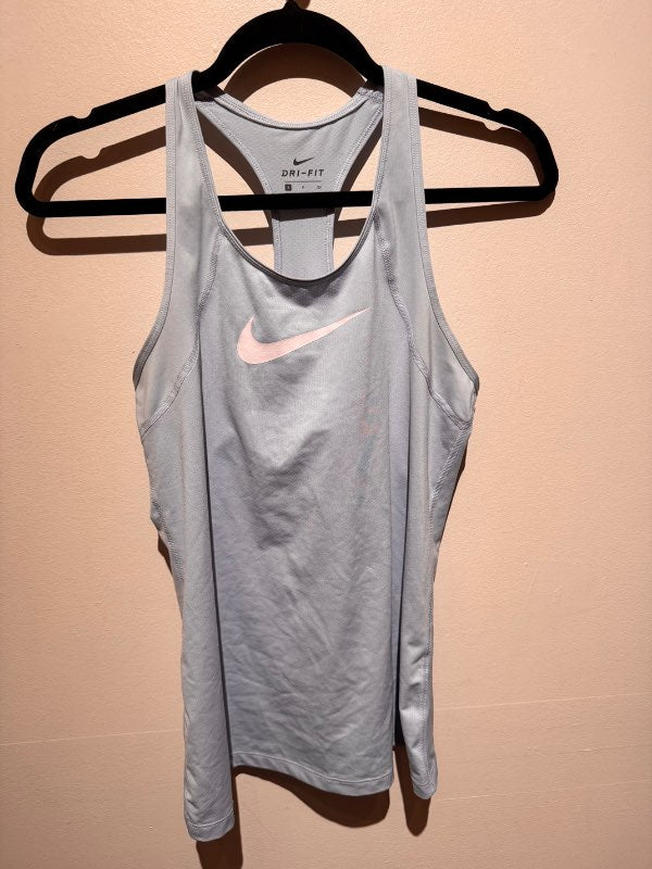 Nike íþr bolur
