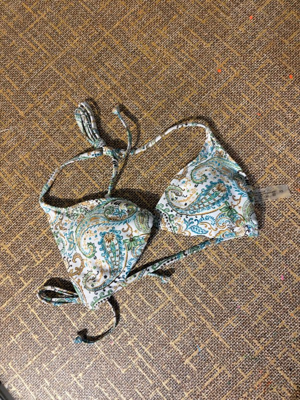 Bikini toppur
