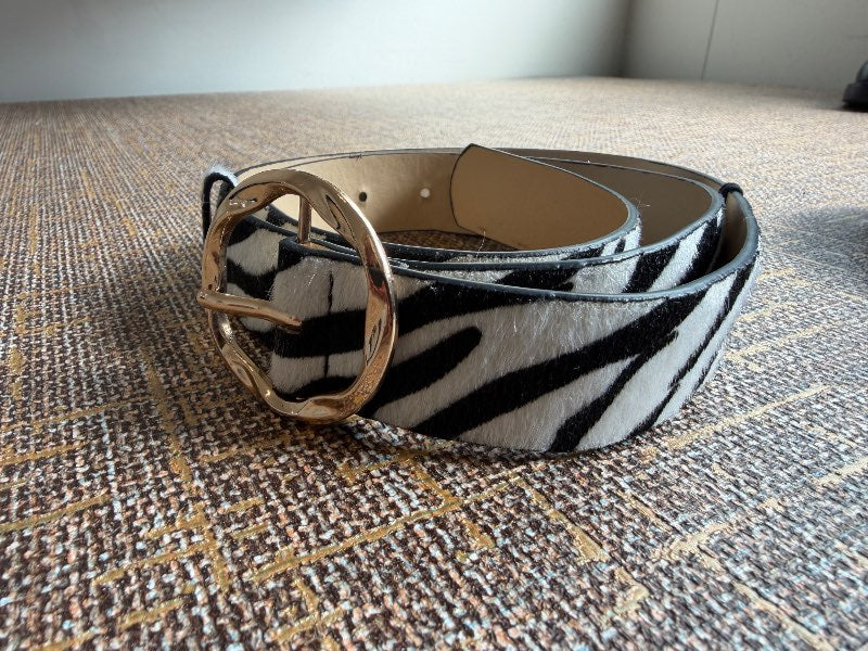 Zebra belt