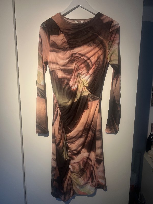 Object dress, unused