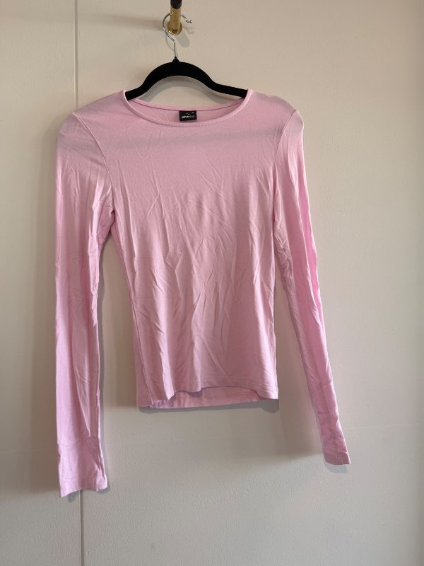 bleikur gina tricot langerma