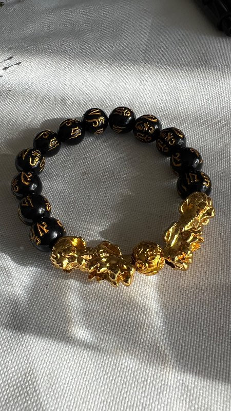 Armband nýtt