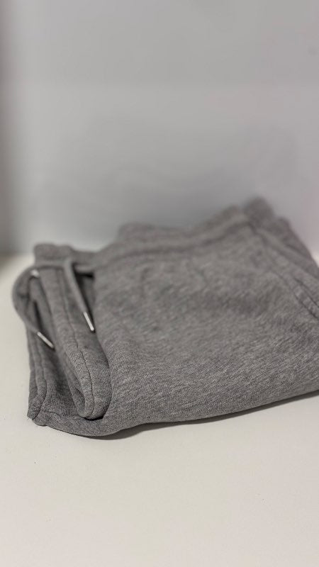 íþróttabuxur ZARA