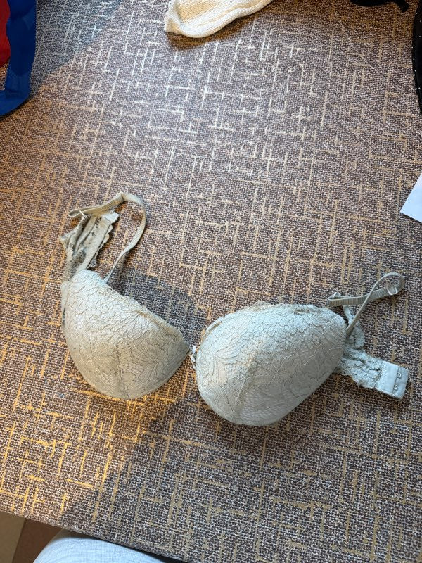 Grænn brjostarhaldari