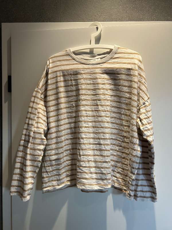 Kappahl peysa röndótt