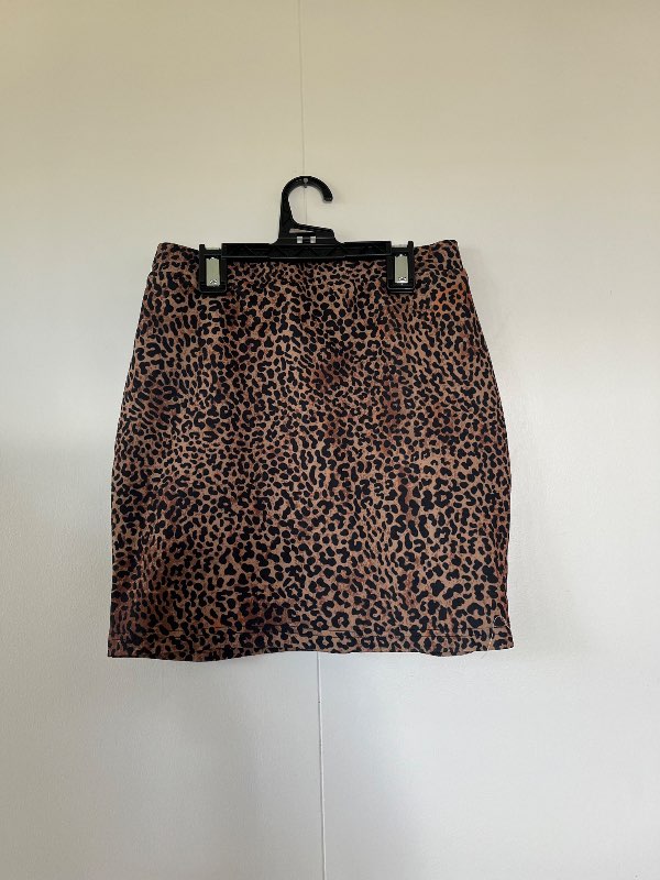 leopardprint pils