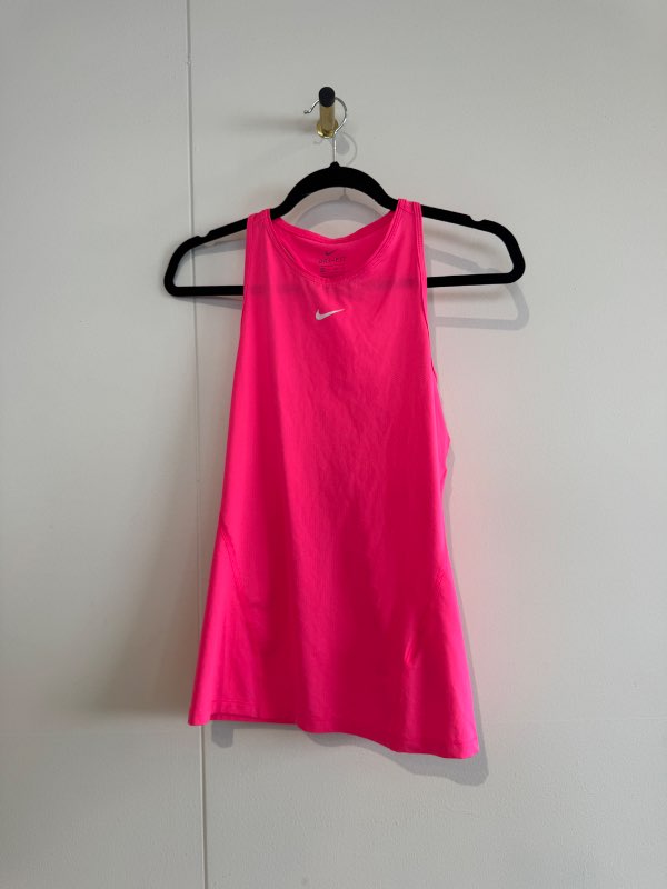 Nike bolur bleikur