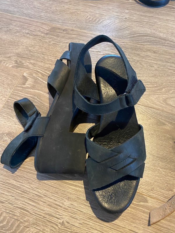 K Six mix black heels