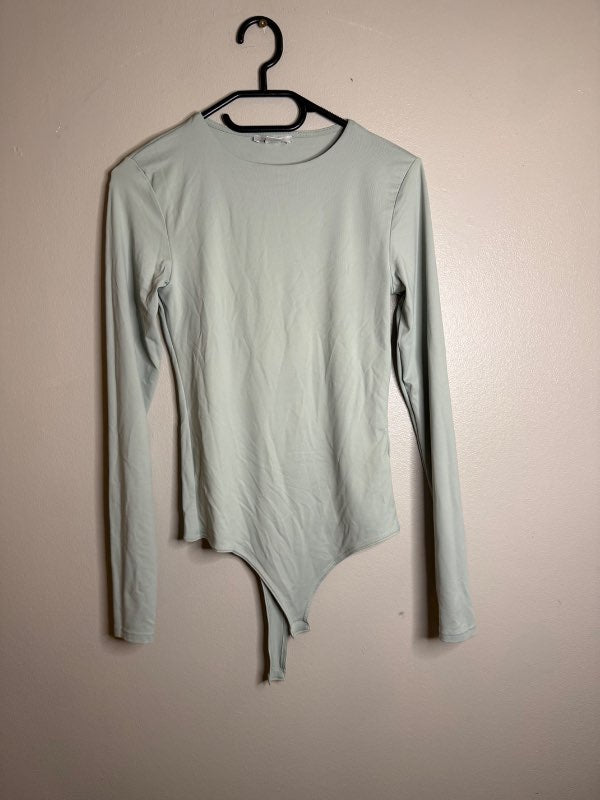 Long sleeve body
