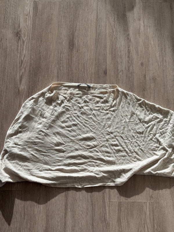 Poncho peysa Gina Tricot