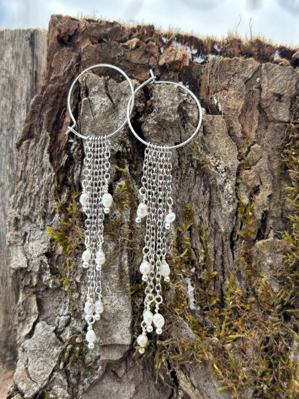 Eyrnalokkar m/ ferskv.perlum