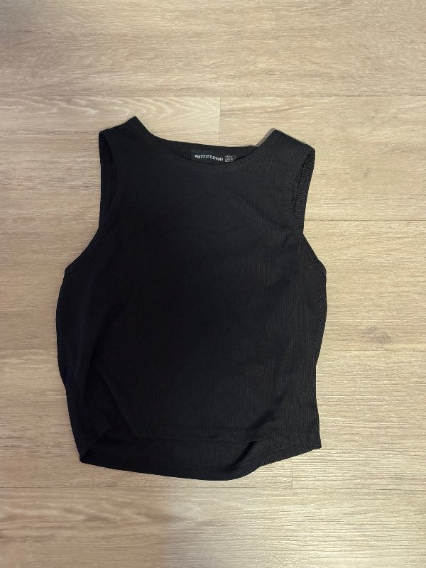 Svartur crop top